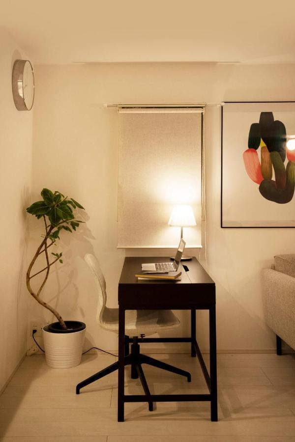 6 Mins To Walk Jr Okubo Station 1Stop To Shinjuku Brand New Silent Stylish 3Br Villa โตเกียว ภายนอก รูปภาพ